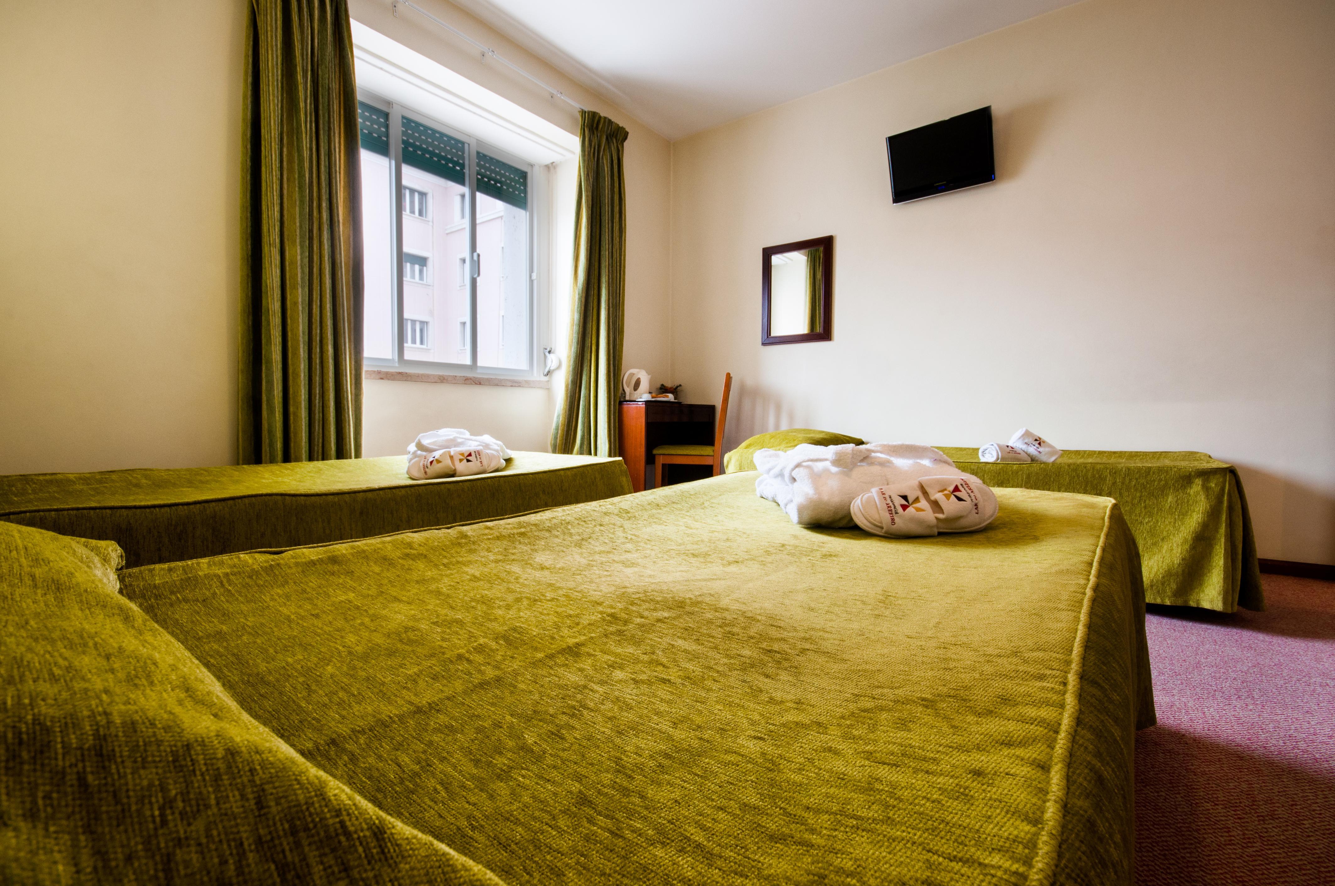 Residencial Do Areeiro Hotel Lisbon Exterior photo